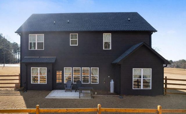 24 Plantation Oaks Drive, Rockmart, GA 30153