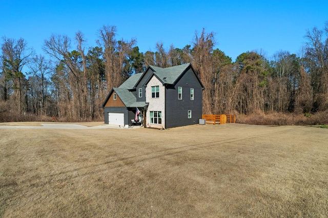 24 Plantation Oaks Drive, Rockmart, GA 30153