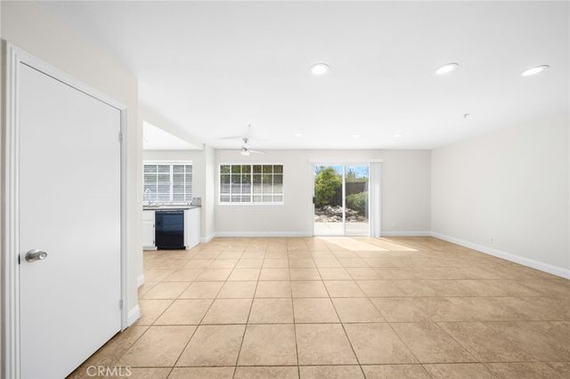 7888 Beckett Court, Highland, CA 92346