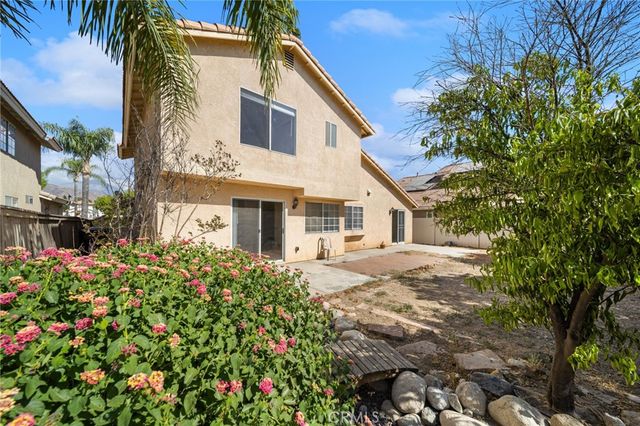 7888 Beckett Court, Highland, CA 92346