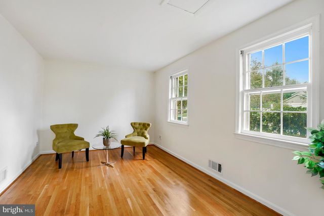 500 NELSON ST, Rockville, MD 20850