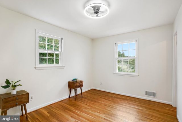 500 NELSON ST, Rockville, MD 20850