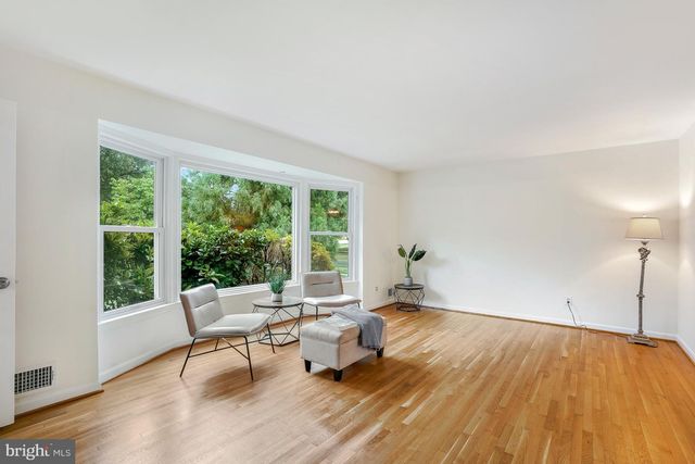 500 NELSON ST, Rockville, MD 20850