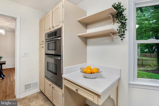 500 NELSON ST, Rockville, MD 20850