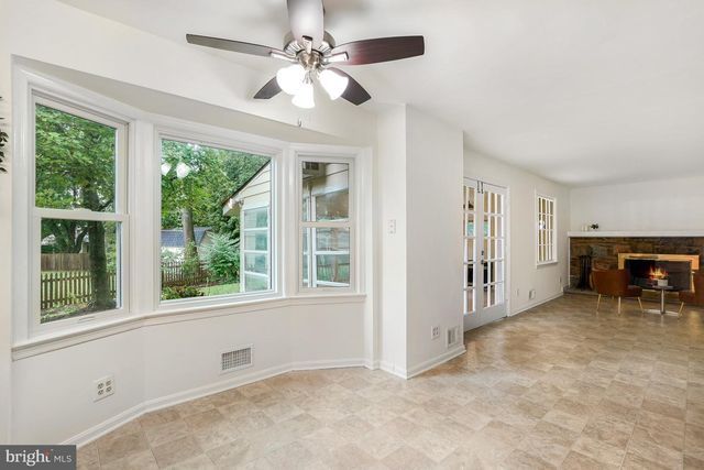 500 NELSON ST, Rockville, MD 20850