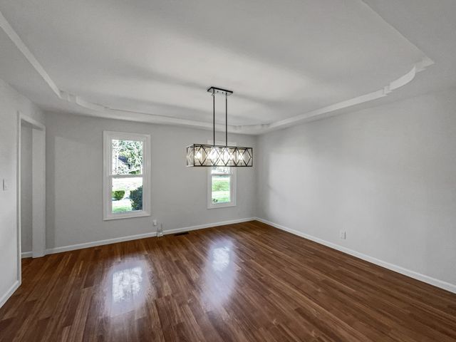 2592 Emerald Ct, Clarksville, TN 37042