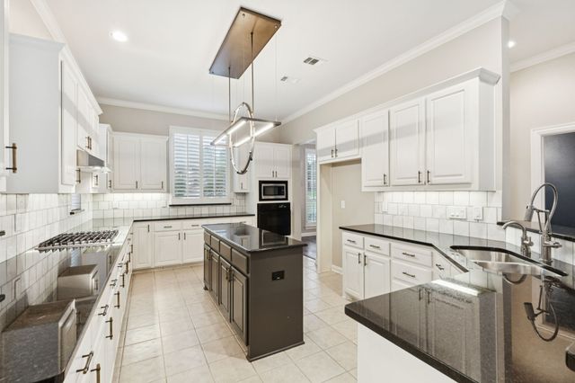 3502 Ash Circle, Richardson, TX 75082