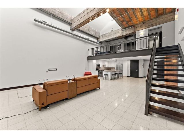 214 4th Street E 213, Saint Paul, MN 55101