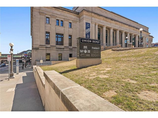 214 4th Street E 213, Saint Paul, MN 55101