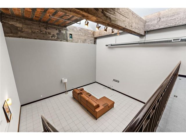 214 4th Street E 213, Saint Paul, MN 55101