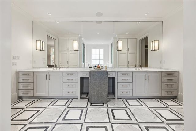 1616 Carleton Avenue, Fort Worth, TX 76107