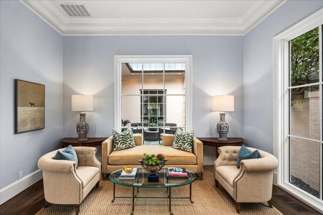 1616 Carleton Avenue, Fort Worth, TX 76107