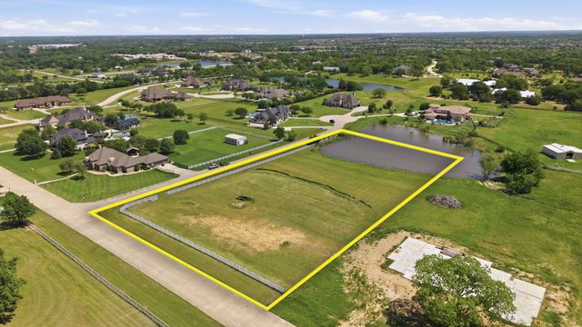 900 Show Master Court, Bartonville, TX 76226