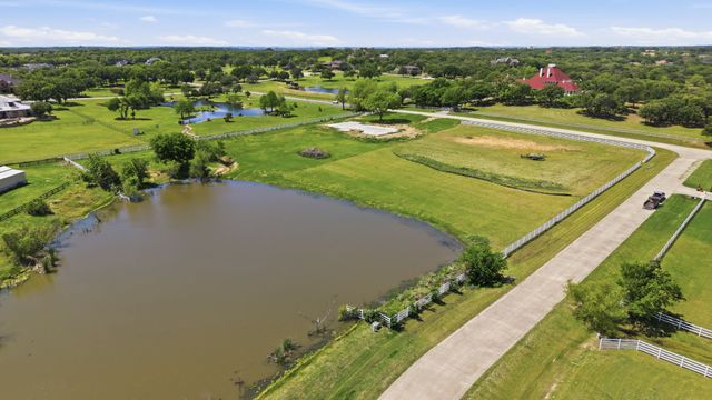 900 Show Master Court, Bartonville, TX 76226