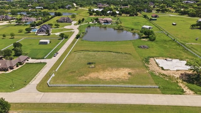 900 Show Master Court, Bartonville, TX 76226