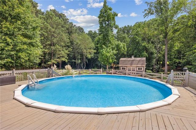 727 Brannon Holder Road, Winder, GA 30680