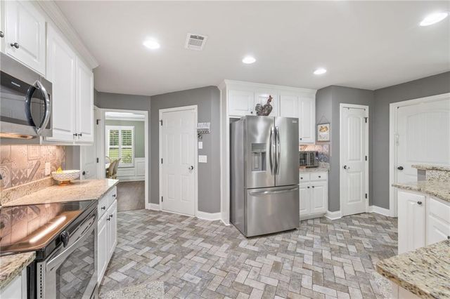 727 Brannon Holder Road, Winder, GA 30680