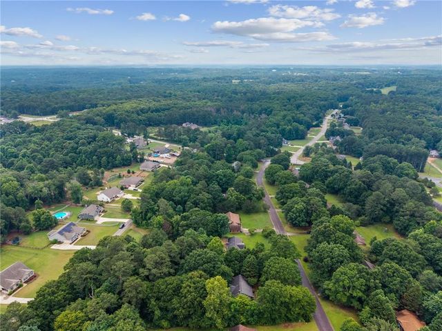 727 Brannon Holder Road, Winder, GA 30680