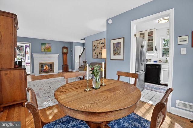 9207 LONG BRANCH PKWY, Silver Spring, MD 20901