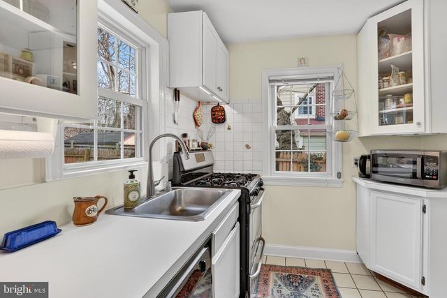 9207 LONG BRANCH PKWY, Silver Spring, MD 20901