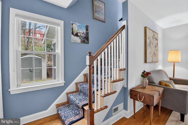 9207 LONG BRANCH PKWY, Silver Spring, MD 20901