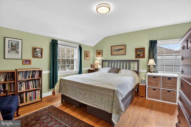 9207 LONG BRANCH PKWY, Silver Spring, MD 20901