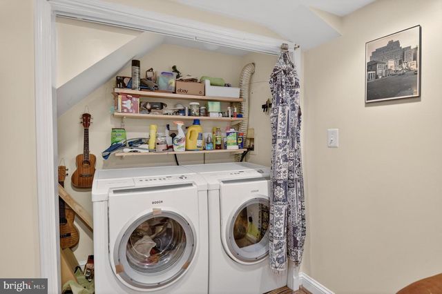 9207 LONG BRANCH PKWY, Silver Spring, MD 20901