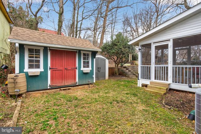 9207 LONG BRANCH PKWY, Silver Spring, MD 20901