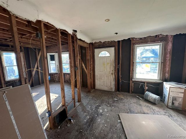 10909 Marne, Detroit, MI 48224