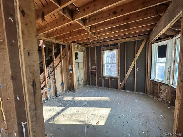 10909 Marne, Detroit, MI 48224