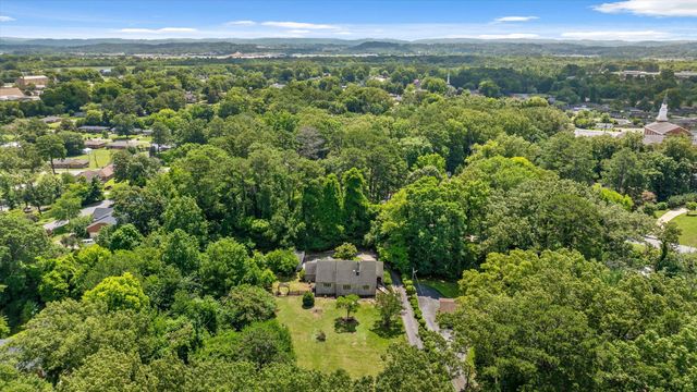 1010 Talley Road, Chattanooga, TN 37411