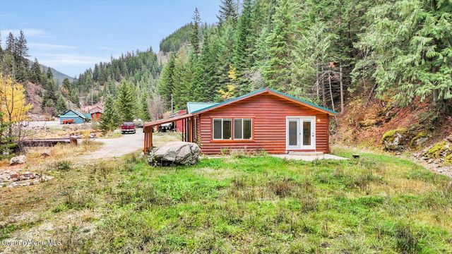 149 Lower Gem Rd, Wallace, ID 83873