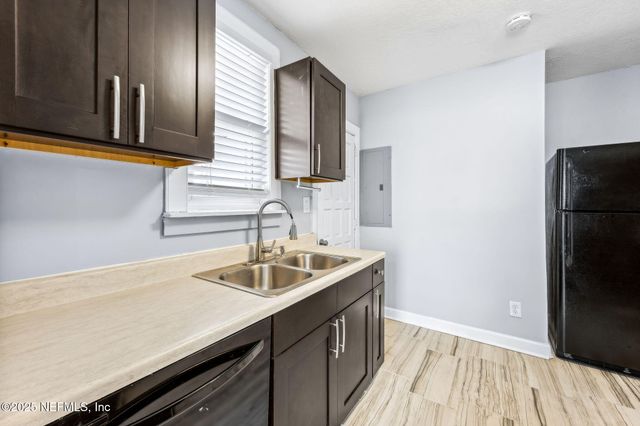 59 W 55TH Street, Jacksonville, FL 32208