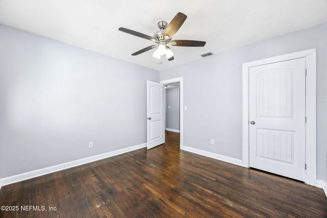 59 W 55TH Street, Jacksonville, FL 32208