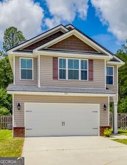 106 Hamlet Court, Hinesville, GA 31313
