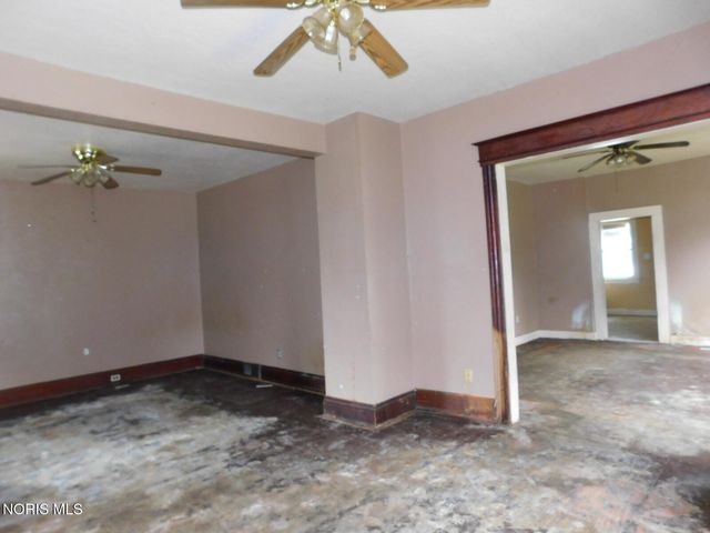1106 Orchard Street, Toledo, OH 43609