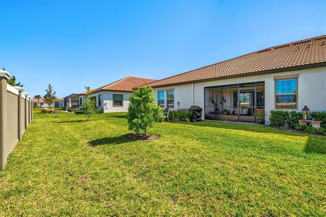 17578 HOLLY WELL AVENUE, Wimauma, FL 33598