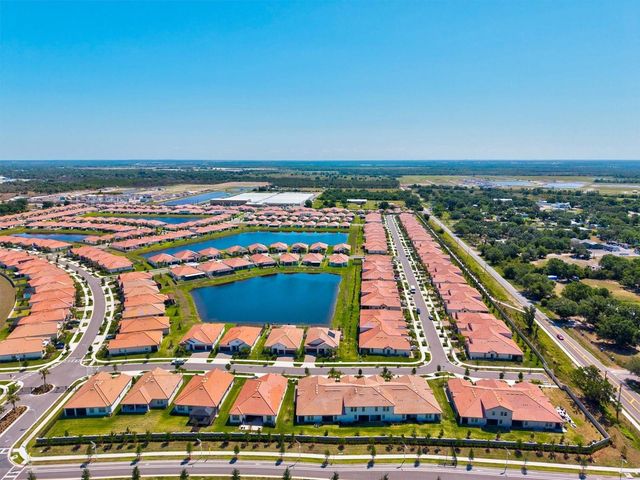 17578 HOLLY WELL AVENUE, Wimauma, FL 33598