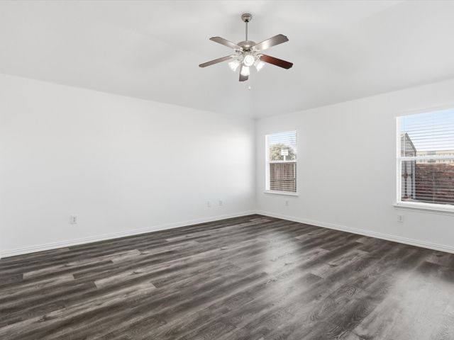 424 Shady Shore Lane, Crowley, TX 76036