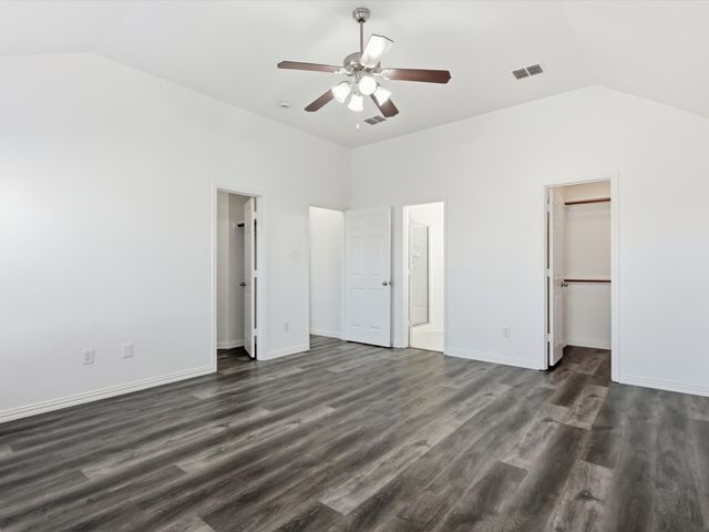 424 Shady Shore Lane, Crowley, TX 76036