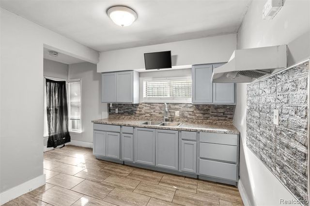 15404 Normandy Street, Detroit, MI 48238