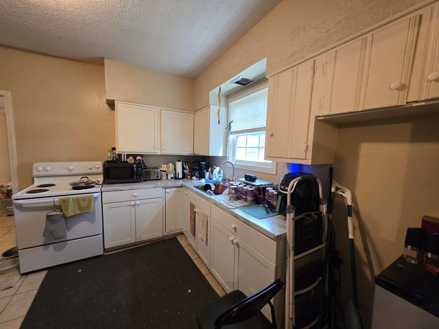 3532 KALLAHER AVE, Memphis, TN 38122