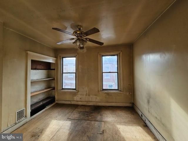 2310 N GRATZ ST, Philadelphia, PA 19132