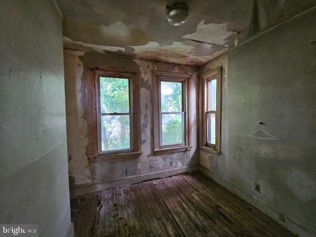 2310 N GRATZ ST, Philadelphia, PA 19132