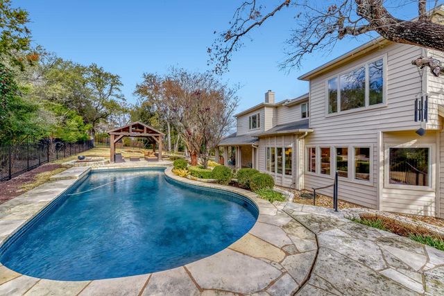 18 Ehrlich RD, Austin, TX 78746