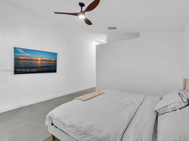 4962 SW 32nd Way, Hollywood, FL 33312