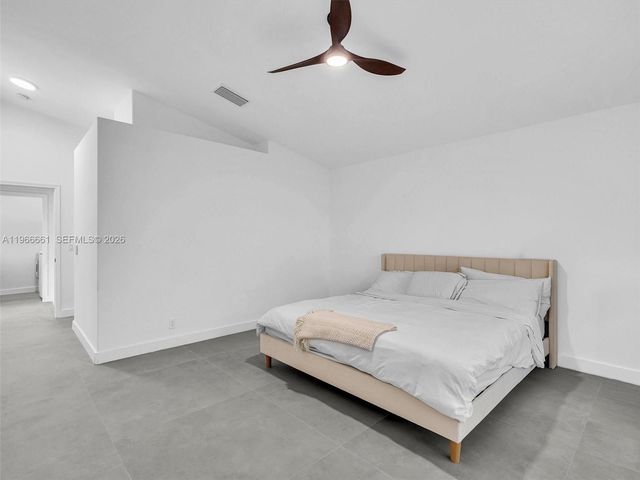 4962 SW 32nd Way, Hollywood, FL 33312