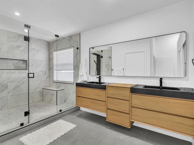 4962 SW 32nd Way, Hollywood, FL 33312