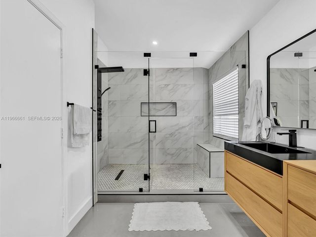 4962 SW 32nd Way, Hollywood, FL 33312