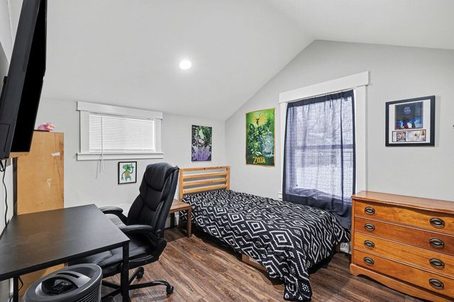 86 Nash Street, Sparta, MI 49345